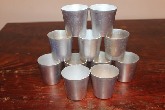 vintage-mini-aluminum-baking-cups-set-of-11