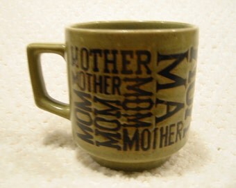 vintage avacado green 'MOM' mug . . . from the 1970s . . . . used condition