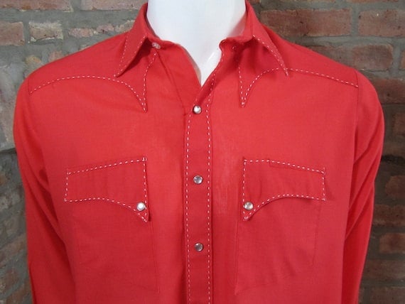 Mens LARGE cowboy shirt, Rockmount Tru West, vintage, red with white top stitching, pearl snaps (457)