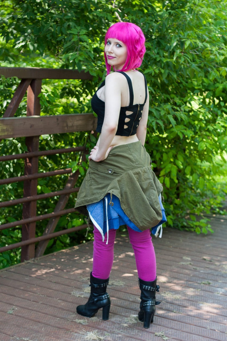 pink hair flowers cosplay Ramona pink hair flowers cosplay Ramona
