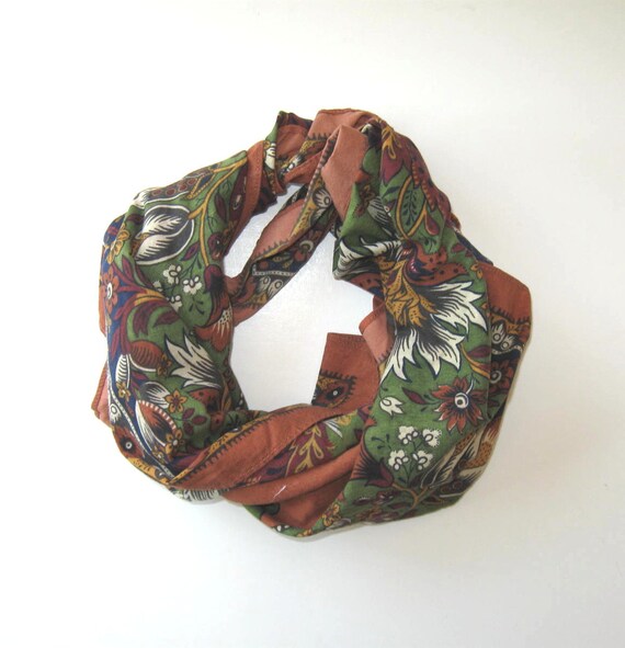 Woman s Vintage French Neck Scarf Charles By Jewelryandthings2 Woman s Vintage French Neck Scarf Charles By Jewelryandthings2