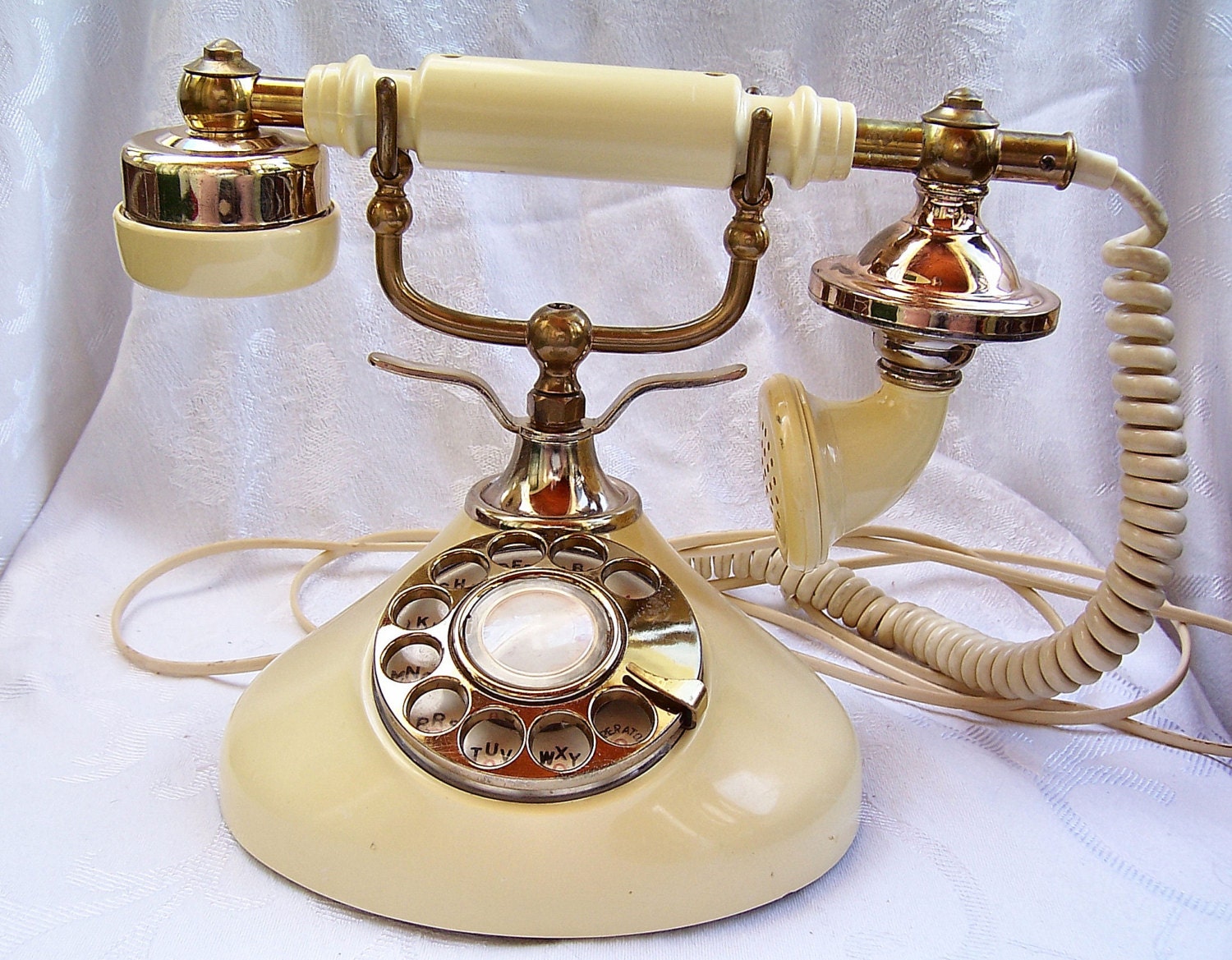 Vintage French Princess Rotary Phone