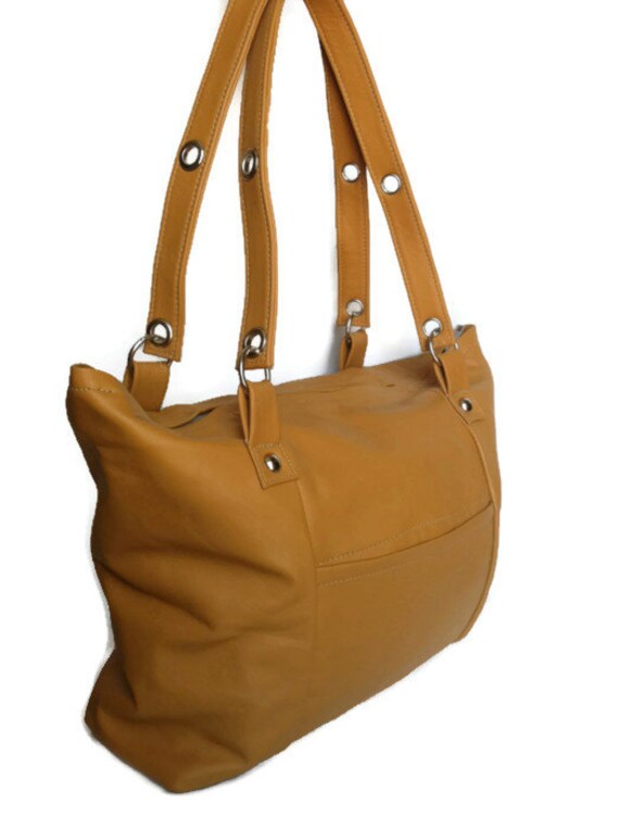 Leather shoulder bag / everyday handbag / trendy honey by Fgalaze