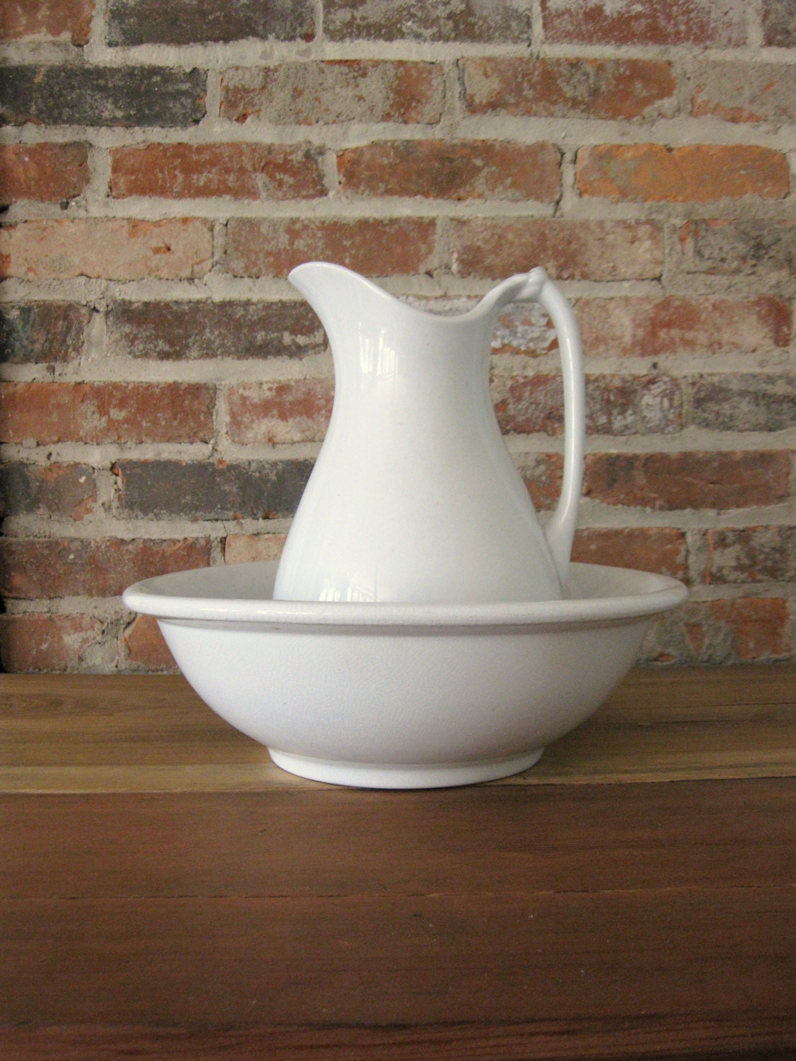 Ironstone Pitcher and Basin Set J&G Meakin England 1890s