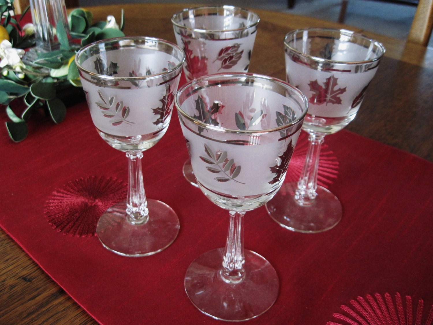 Libbey Silver Leaf Frosted Stemmed Wine Glasses Set Of Four