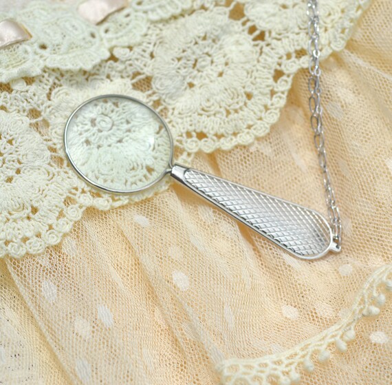 Grid Handle Magnifying Lens Necklace