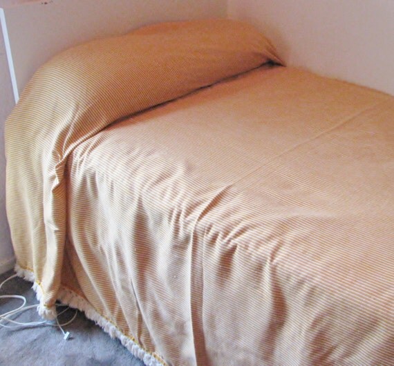 Vintage Rip Cord Rib Bedspread Butterscotch Twin Coverlet
