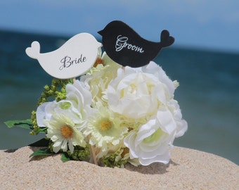 Lovebirds Cake Topper Bride and Groom - Cupcake Topper - Personalized Wedding - Beach wedding