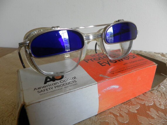 sunglasses with side shields uk