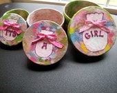Baby keepsake boxes, Set of 3, Message "it's a girl", Pastel colors, Painted stork, With pink bows on tops