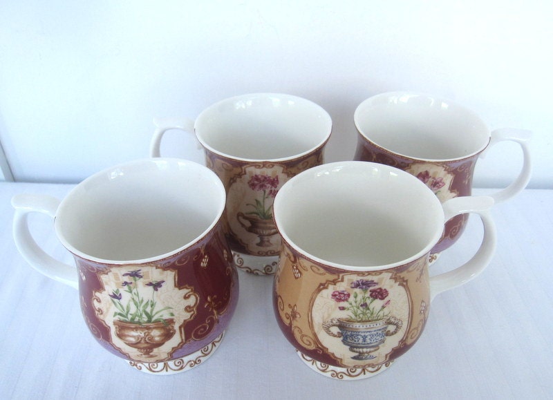 Coffee Mugs Fine Bone China Queens Hampton Court Palace