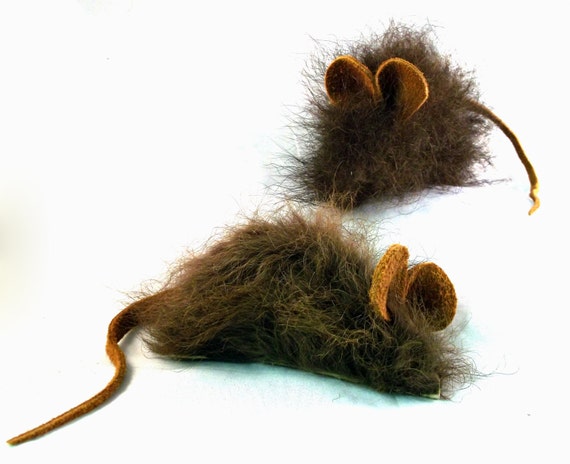 real fur mouse cat toy