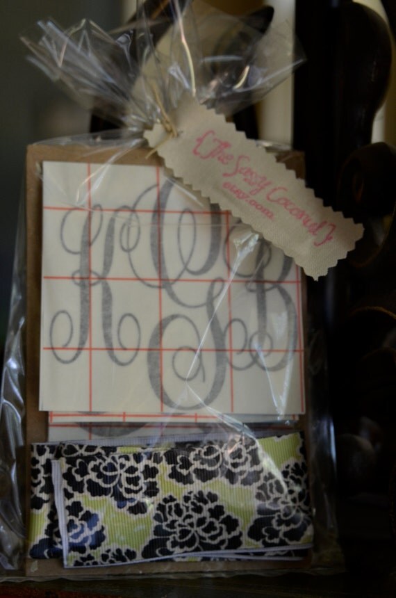 DIY vinyl Monogram Clipboard Kit by Thesassycoconut on Etsy