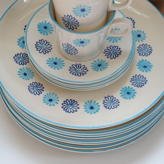 Stetson Dinnerware 1950s Atomic Mid Century / 8 dinner plates