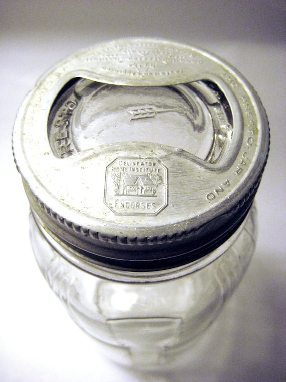 Presto Canning Jar with Metal Keyhole and Glass Lid Clear