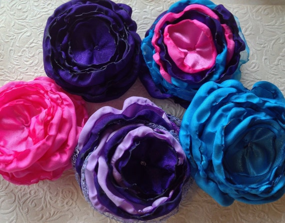 Items similar to Satin flowers, set of five fabric flowers, singed ...