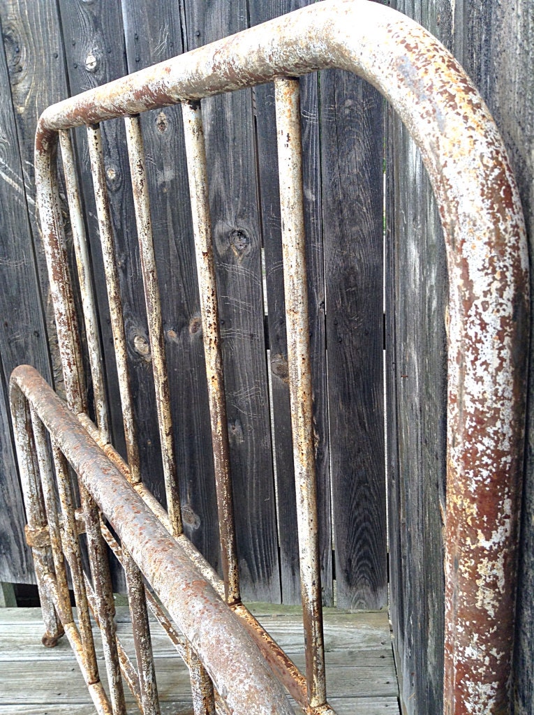 Antique Cast Iron Bed Frame