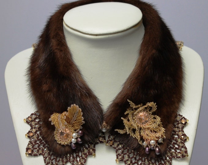 Fur collar "in the Empire of the tsars"