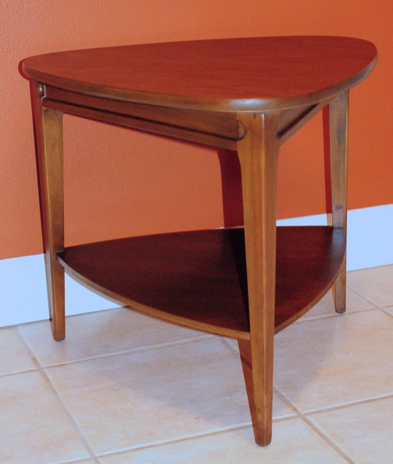 Beautiful Mid Century triangle shaped End Table by Mersman.