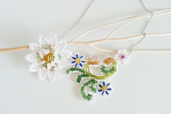 Statement bib necklace, Lace Flower necklace, fashion jewelry, woodland wedding