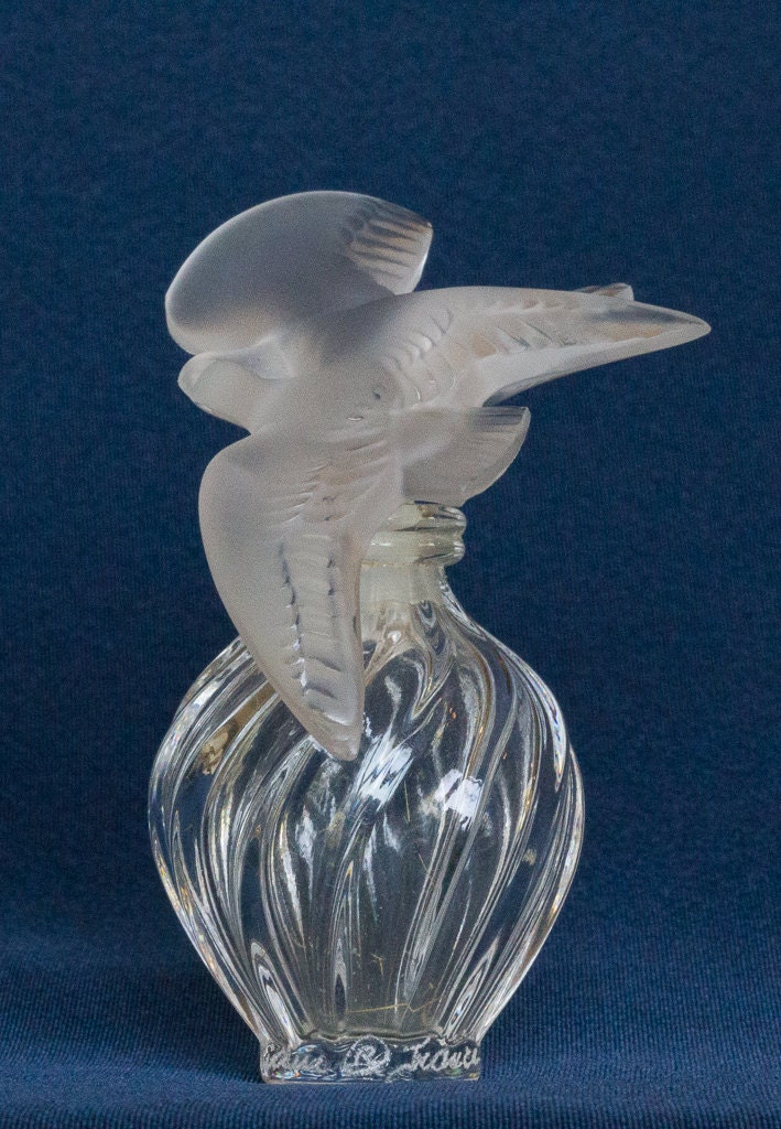 Vintage Lalique Crystal Perfume Bottle LAir Du Temps