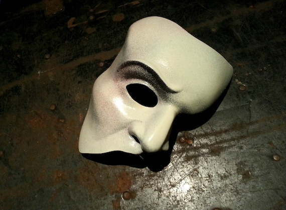 phantom of the opera mask shops