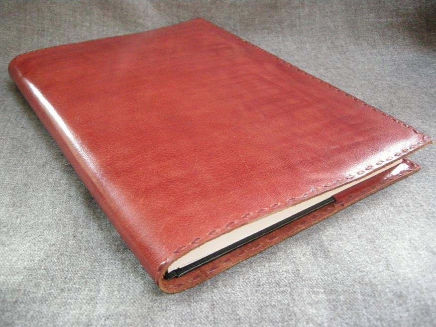 Handmade Vintage LEATHER slipcover for A4 DaytoPage Diary
