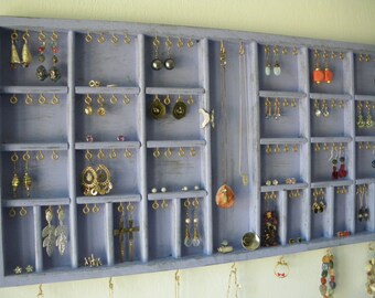 Jewelry Display with gold hooks - Many colours available - Earrings, necklaces holder - distressed wood - rangement bijoux - presentoir