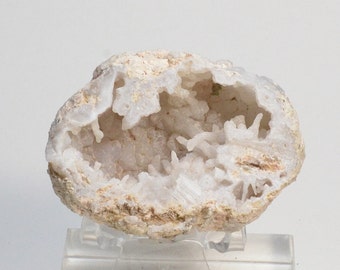 Popular items for chalcedony geode on Etsy