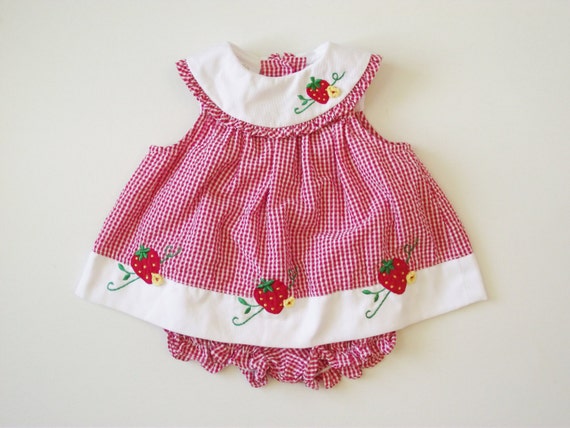 Baby Girl Smocked Dress and Bloomers 3 6 Months / Strawberry