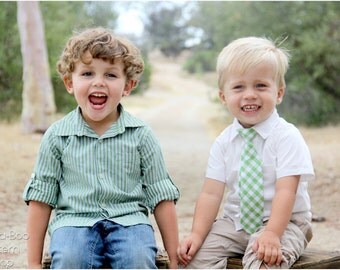 Classic Oxford Button-Up Shirt Pattern