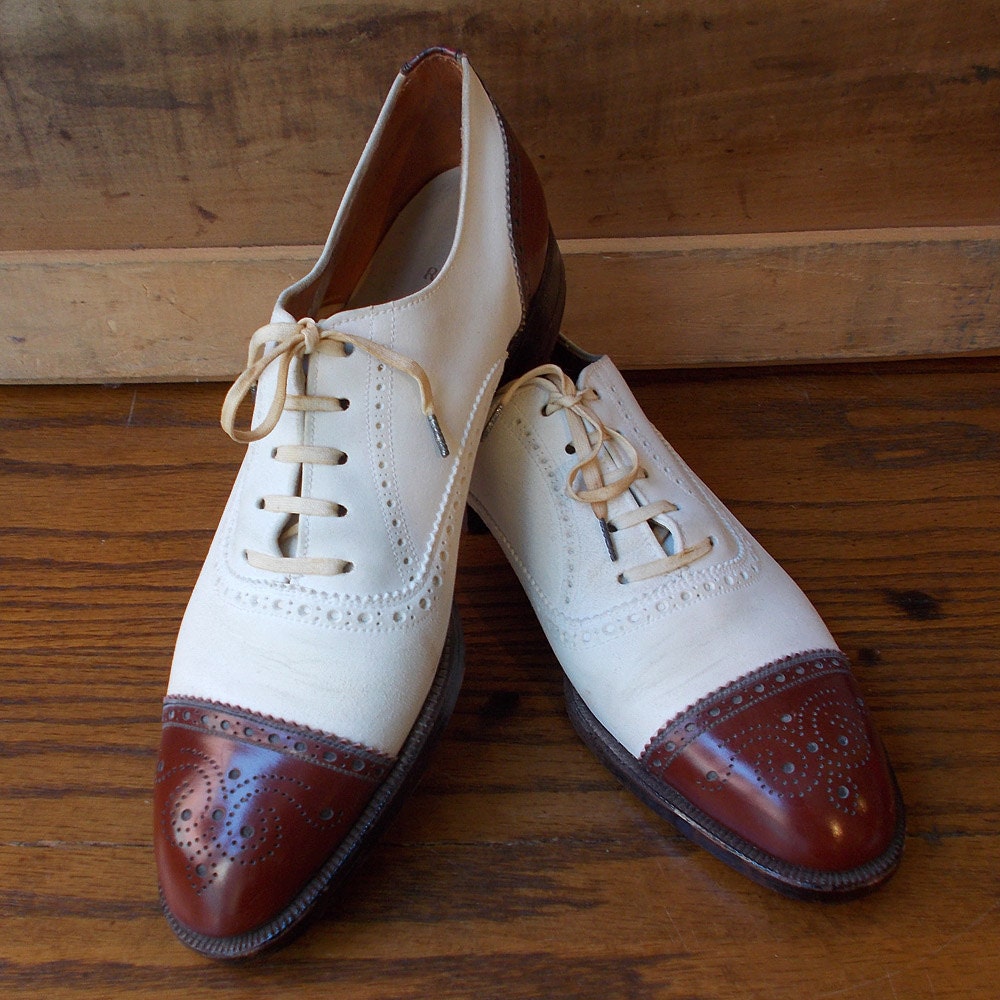 Vintage 1930s Toe Cap Spectator Buckskin Shoes Leather Soles