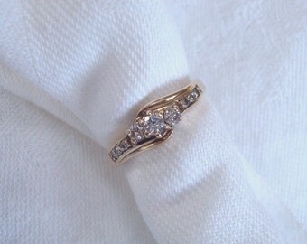 Popular items for diamond cluster ring on Etsy