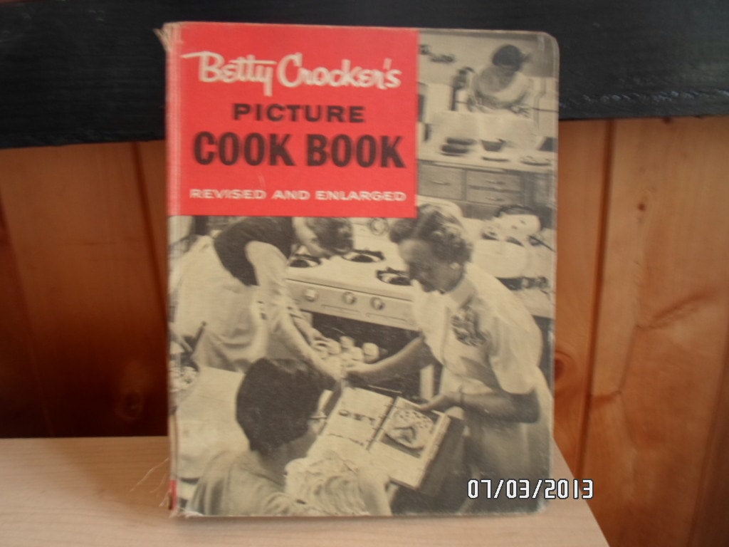 Betty Crocker Vintage Cookbook 82