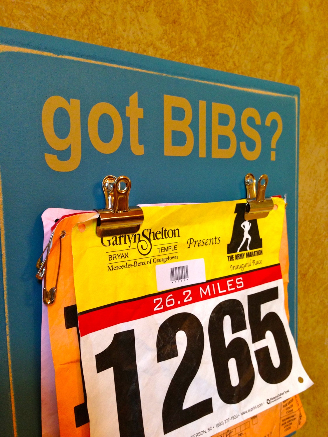 Race bib Holder Marathon Half Marathon Gifts by FrameYourEvent