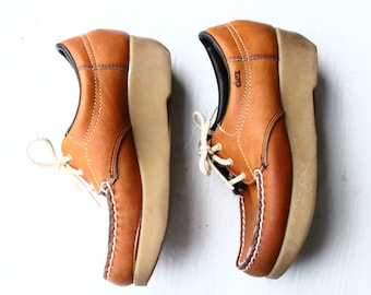 platform wallabees