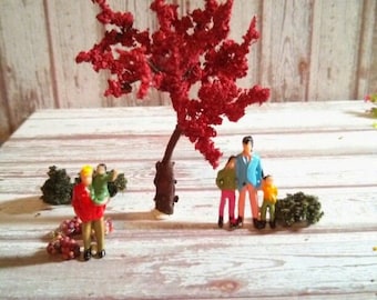 1 miniature tree for your craft, diorama or terrarium 1 arbre miniature