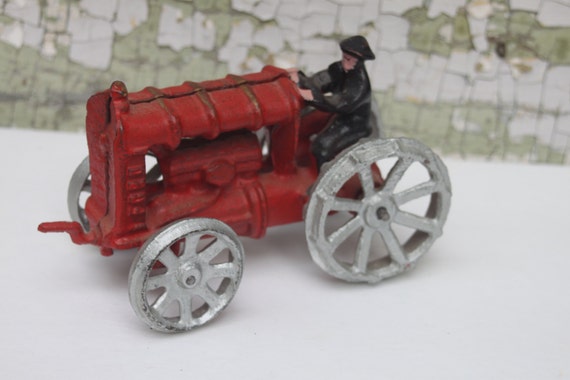 Cast iron ford tractor toy #7