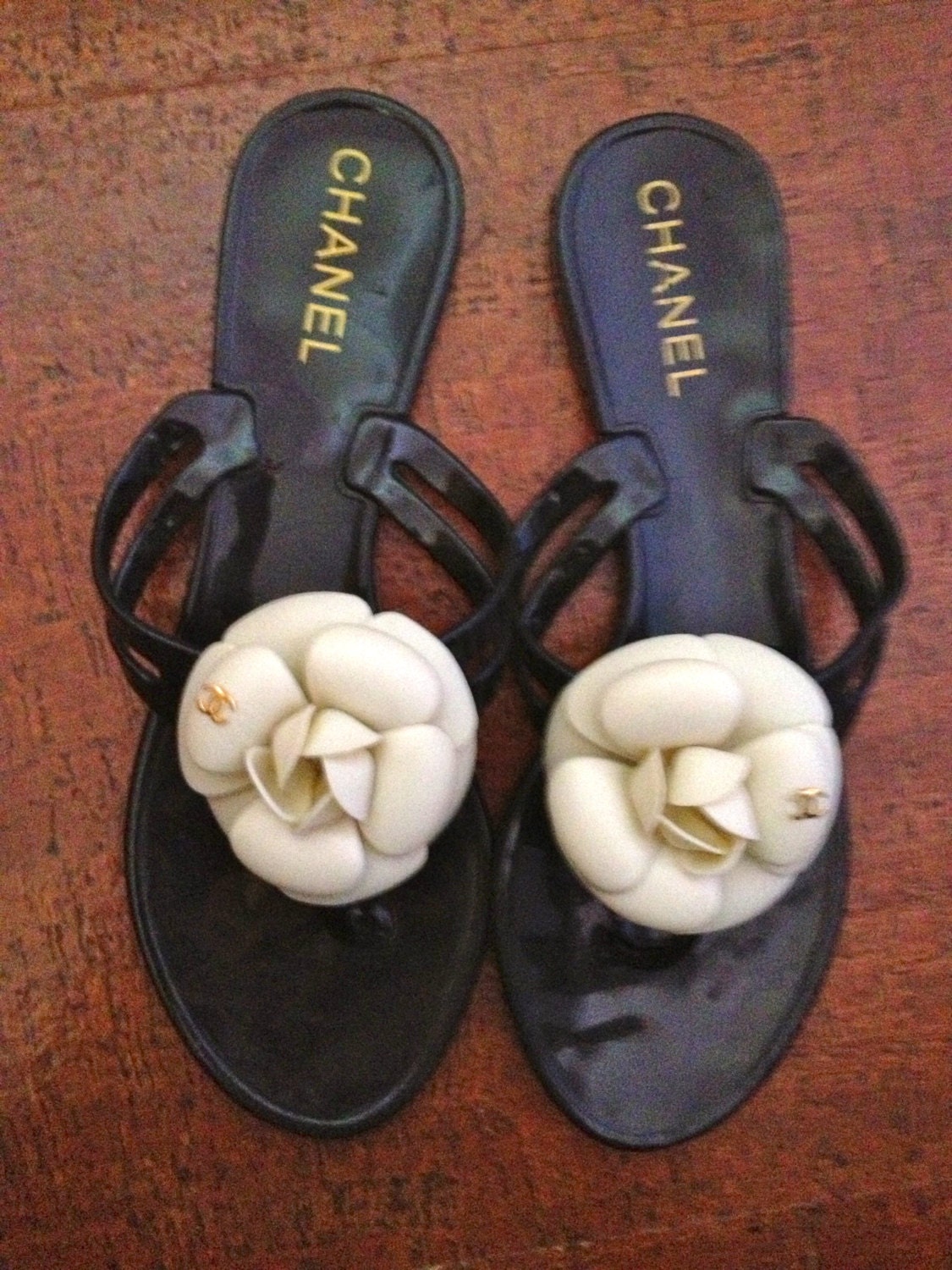 chanel jelly thong sandals