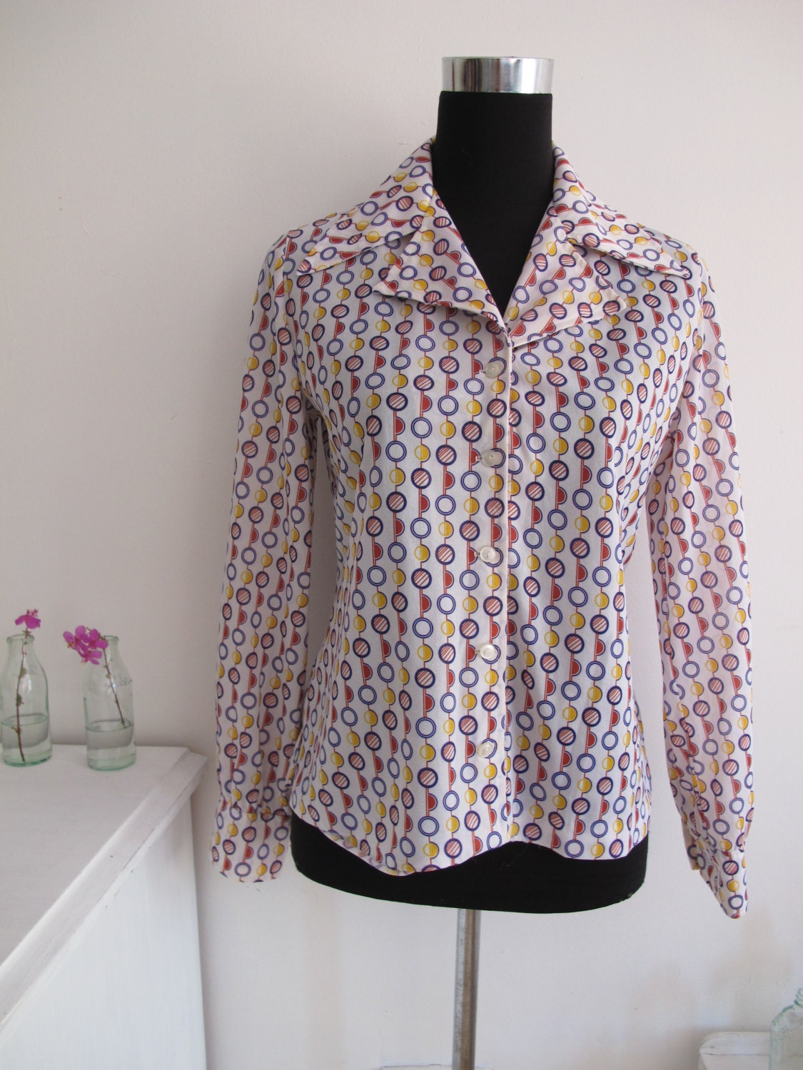 vintage button up shirt aesthetic