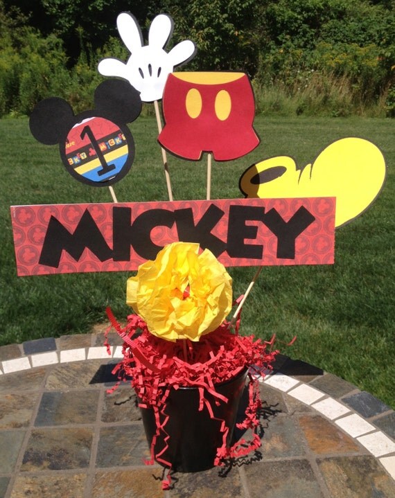 6 Piece Mickey Mouse Centerpiece