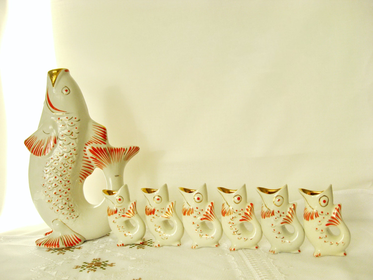 Vodka decanter set/ carafe + 6 liquor glasses/ shots/ porcelain liquor