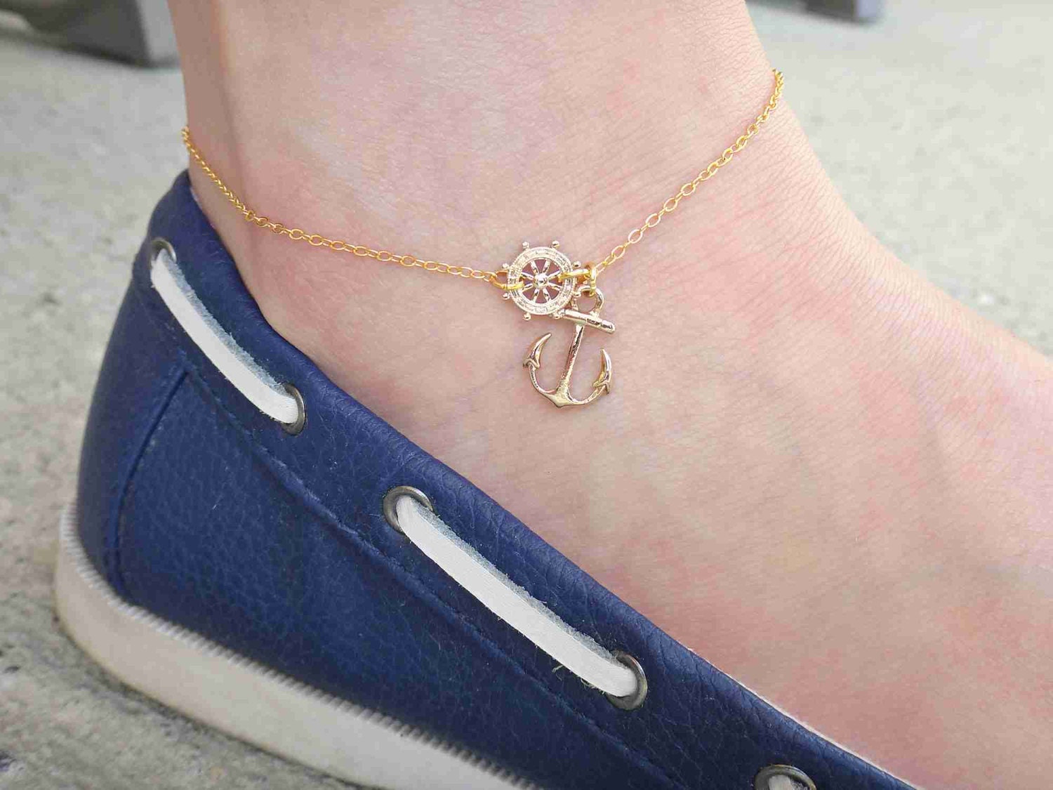 Nautical Anklet with ship wheel and anklet silver