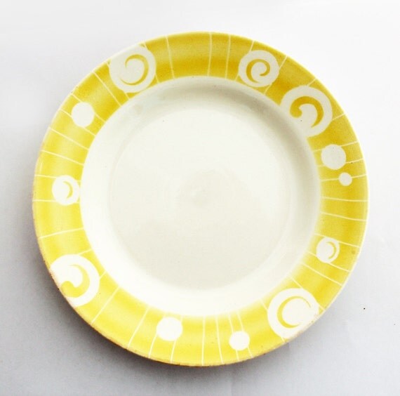 Vintage yellow dinner plate set of 2 set of by CraftyNordic