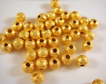 50 Gold Stardust Beads 4mm Round Brass - 50 pc - M7055-G50