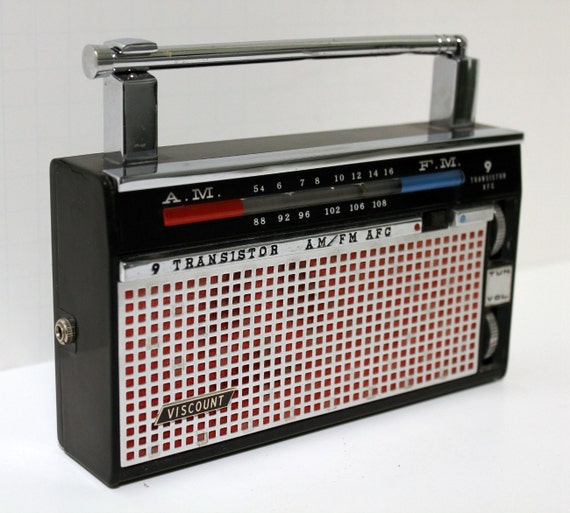 Viscount Model 925 Transistor Radio Vintage AM FM with Case