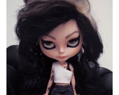 Items similar to Erregiro custom Blythe doll Photography Amy Winehouse ...