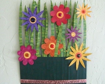 Metal Wall Sculpture Flower Box Art Dark Green Red Orange Yellow Indoor Outdoor Kitchen Wall Decor 14 x 18