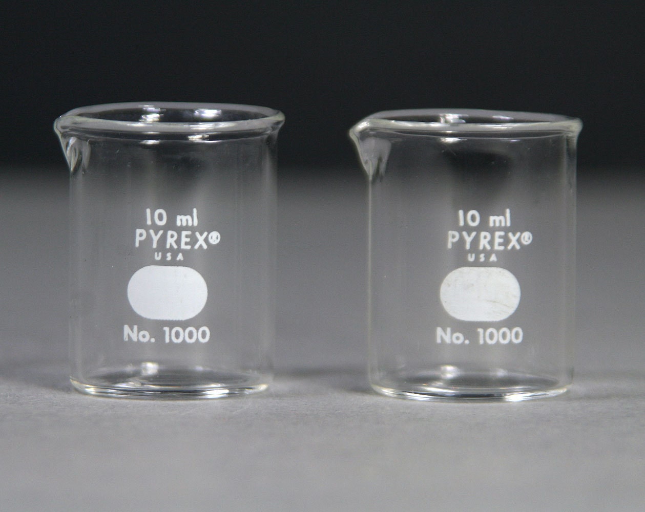 Vintage Pyrex Lab Glass Beaker Two Pieces 10 ml Small Size