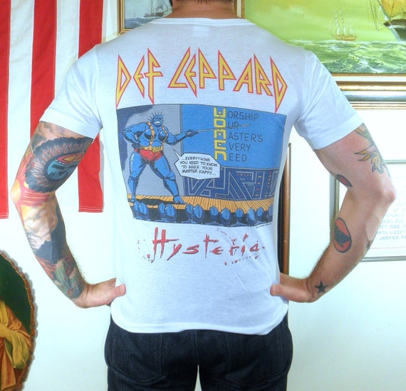 def leppard women of doom t shirt